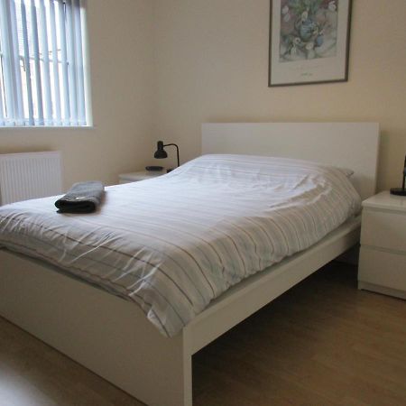 20 Nightingale Gardens, Coton Park, Rugby Cv23 0Wt Apartment Exterior foto