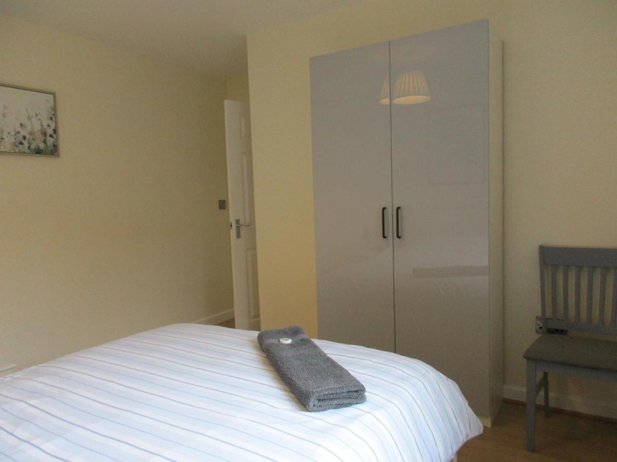 20 Nightingale Gardens, Coton Park, Rugby Cv23 0Wt Apartment Exterior foto