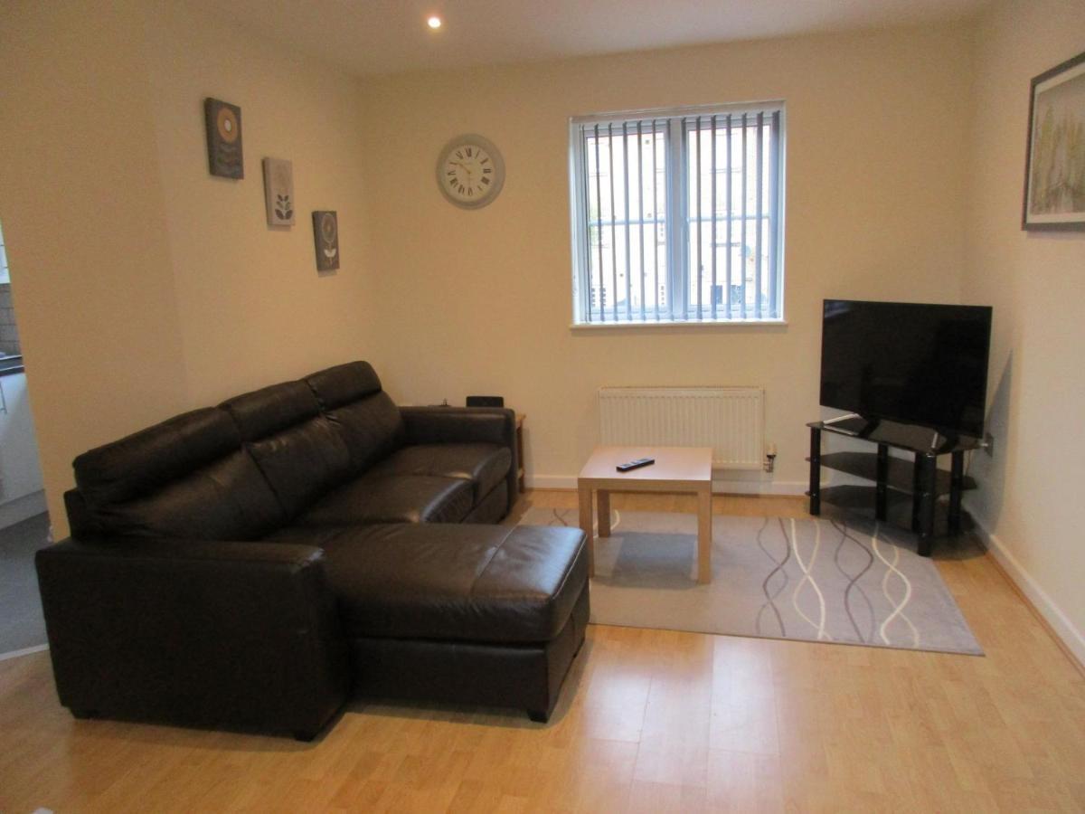 20 Nightingale Gardens, Coton Park, Rugby Cv23 0Wt Apartment Exterior foto